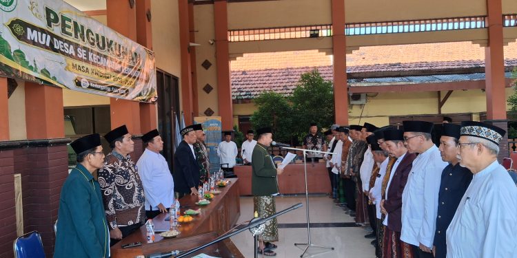 MUI Desa Tiga Kecamatan Dikukuhkan, Diminta Sinergi dan Memberi Solusi