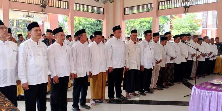 MUI Desa se-Kecamatan Lamongan Resmi Dikukuhkan, Diingatkan Tidak Boleh Kendor Dalam Berkhidmat